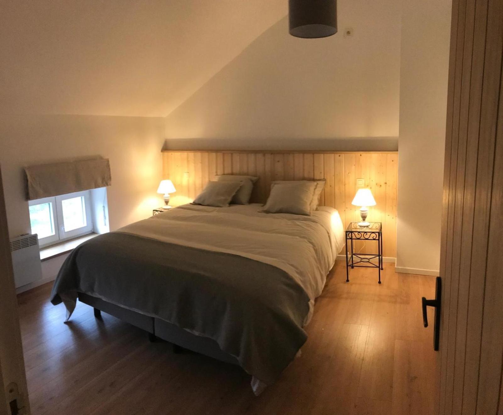 La Petite Maison Blanche Wanze Buitenkant foto