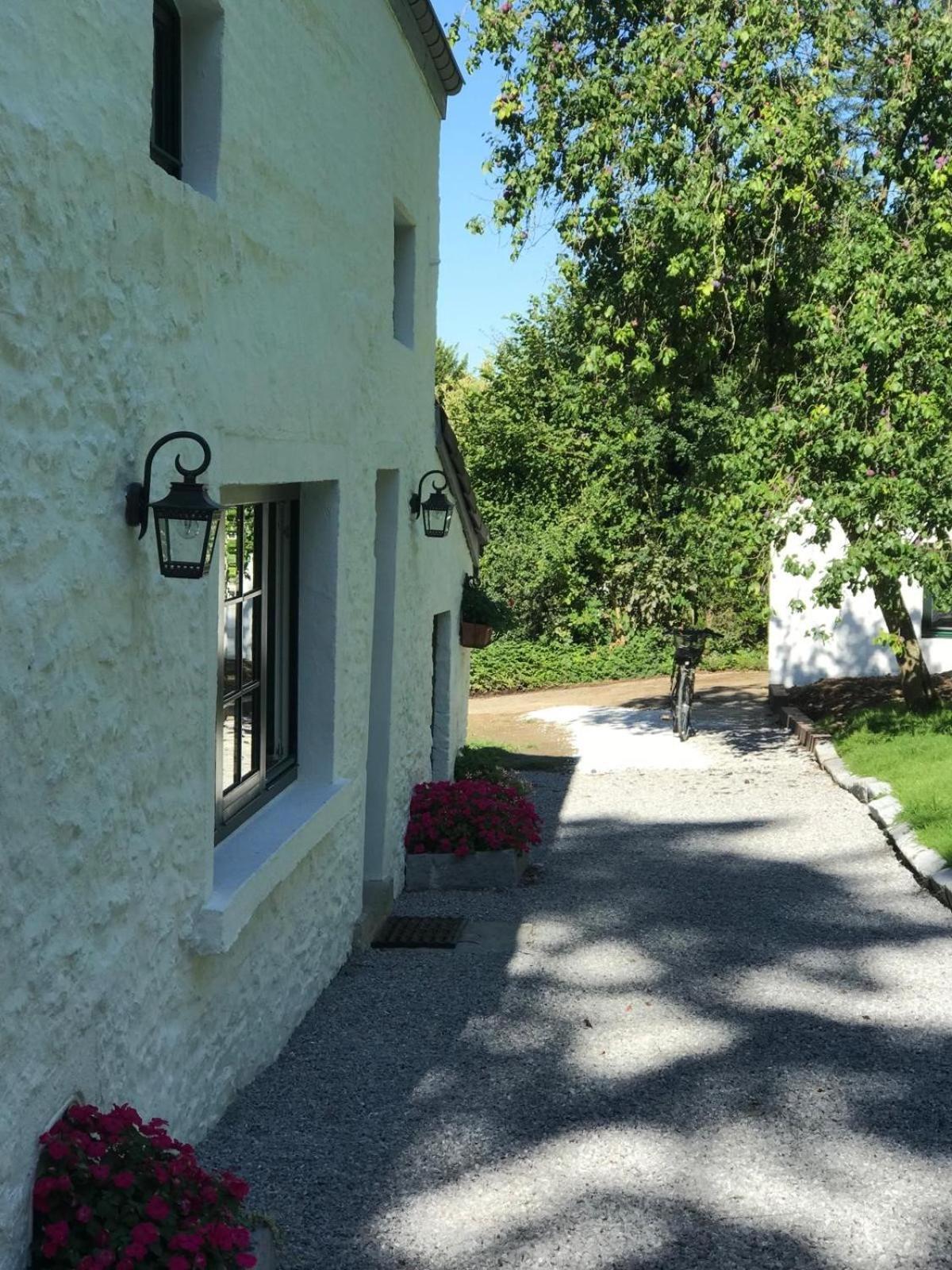 La Petite Maison Blanche Wanze Buitenkant foto