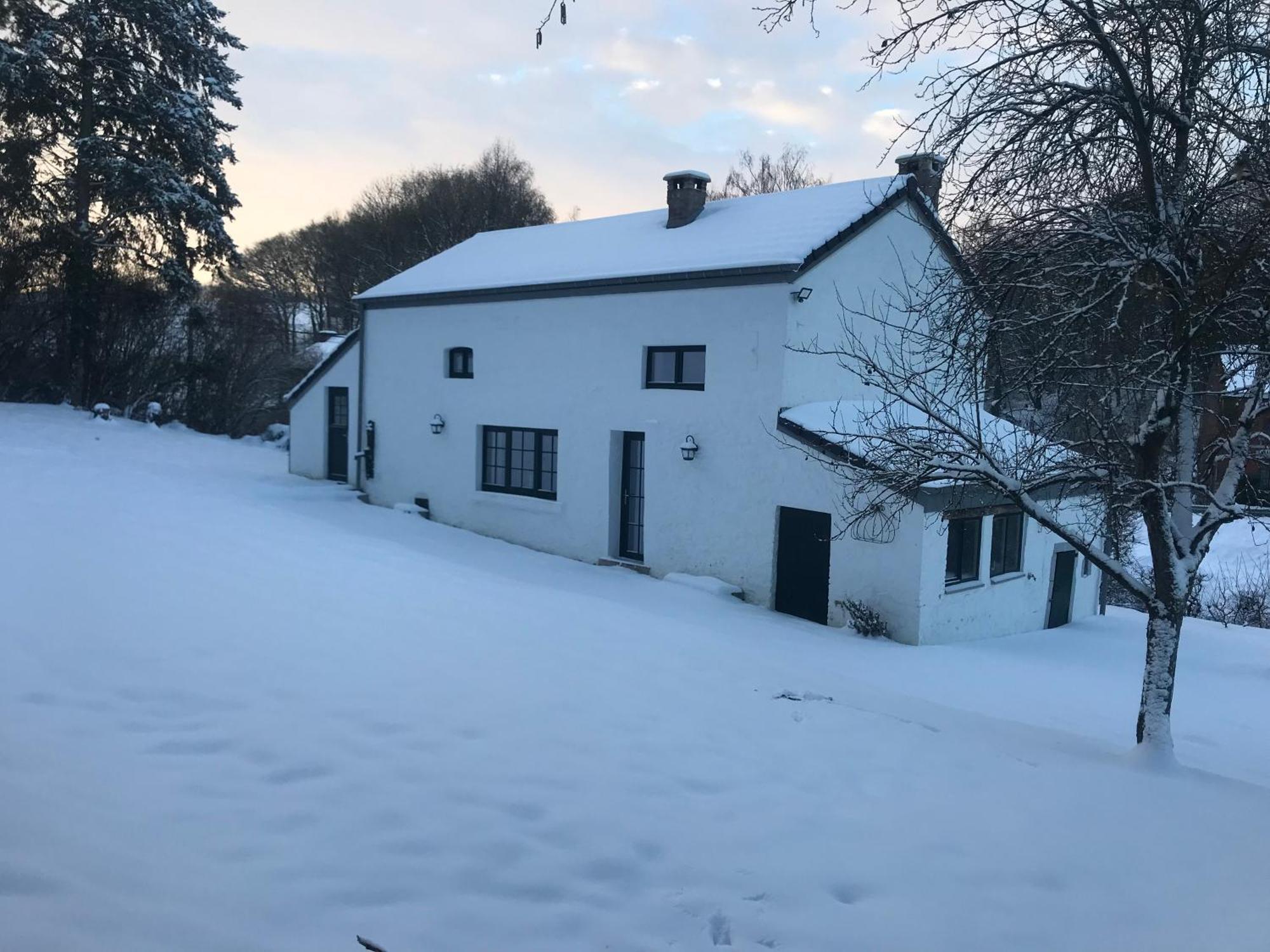 La Petite Maison Blanche Wanze Buitenkant foto